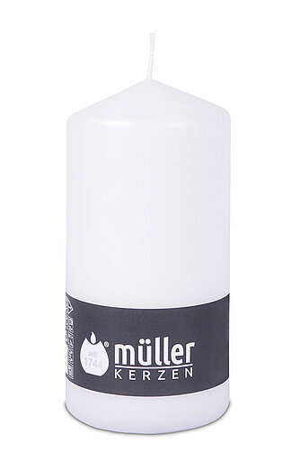 Müller Kerzenfabrik Stumpenkerzen 135/68 mm - weiß (1 Stück) Artikelvorschau Stumpenkerzen 135/68 mm - weiß (1 Stück)