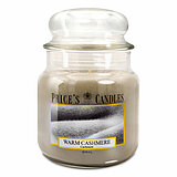 Eine Apothekerglas-Kerze von Prices Candles in der Größe 14,2x9,5cm mit dem Duft Warm Cashmere und einem Gewicht von 411g.
