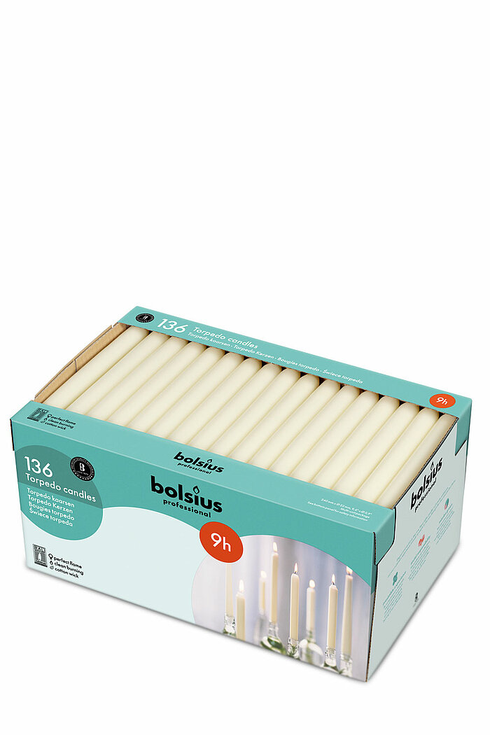 136 Dinnerkerzen von Bolsius Professional in der Größe 24x2,2cm in der Farbe Elfenbein.