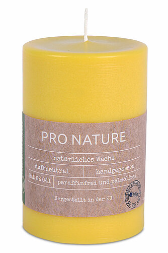 Müller Kerzenfabrik Pro Nature Stearin-Stumpen 100/68 mm - honig (1 Stück) Artikelvorschau Pro Nature Stearin-Stumpen 100/68 mm - honig (1 Stück)