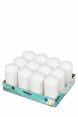 12 Stumpenkerzen von Bolsius Professional in der Größe 13x6,8cm in der Farbe weiß.