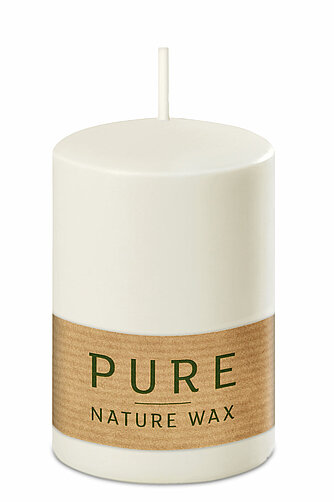 Richard Wenzel Pure Stumpenkerze 90/60 mm (Safe Candle) - 1 Stück - natur Artikelvorschau Pure Stumpenkerze 90/60 mm (Safe Candle) - 1 Stück - natur