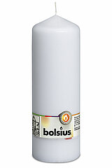 1 Stumpenkerze von Bolsius in der Größe 20x6,8cm in der Farbe weiß.