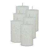 6 Stumpenkerzen von Decolite in der Größe 11x7cm in der Farbe wollweiß.