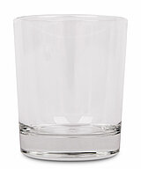 12 Teelichthalter Promo Gläser von Sandra Rich in der Größe 6,8x5,5cm in der Farbe klar.