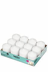 12 Stumpenkerzen von Bolsius Professional in der Größe 8x5,8cm in der Farbe weiß.