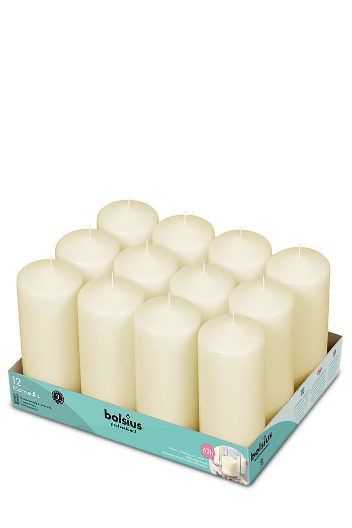 12 Stumpenkerzen von Bolsius Professional in der Größe 17x6,8cm in der Farbe Elfenbein.