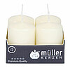 Vier Stumpenkerzen von Müller Kerzenfabrik in der Größe 6,2x4,8cm mit Vanilleduft.