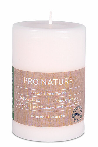 Müller Kerzenfabrik Pro Nature Stearin-Stumpen 100/68 mm - vanille (1 Stück) Artikelvorschau Pro Nature Stearin-Stumpen 100/68 mm - vanille (1 Stück)