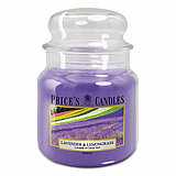 Eine Apothekerglas-Kerze von Prices Candles in der Größe 14,2x9,5cm mit dem Duft von Lavendel und Zitronengras in der Verpackungsgröße 411g.