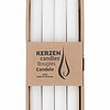 Vier Rustic Stabkerzen von Richard Wenzel in der Größe 25x2,2cm in der Farbe Weiß.
