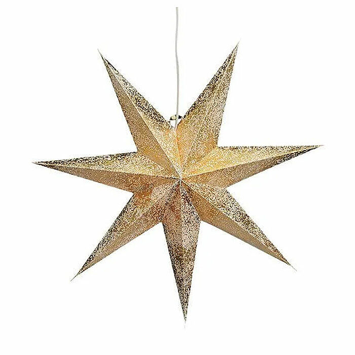 Ein großer, goldener Papierstern mit einer glitzernden Oberfläche und acht Spitzen hängt von einer weißen Schnur. Die Struktur des Sterns reflektiert das Licht und erzeugt einen funkelnden und festlichen Effekt.