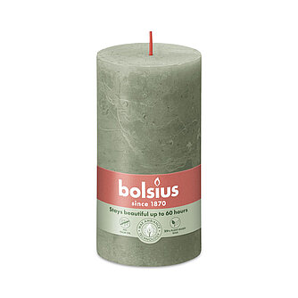 Bolsius Rustik Stumpenkerzen 130/68 mm - Frische Olive (1 Stück) Artikelvorschau Rustik Stumpenkerzen 130/68 mm - Frische Olive (1 Stück)
