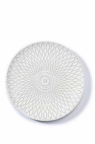 Inge Glas Deko-Teller weiß - 30cm (1 Stück) Artikelvorschau Deko-Teller weiß - 30cm (1 Stück)