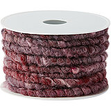 Eine Wollkordel von KragoArt mit der Breite 1 cm und einer Länge von 10 m in der Farbe Waldbeere.